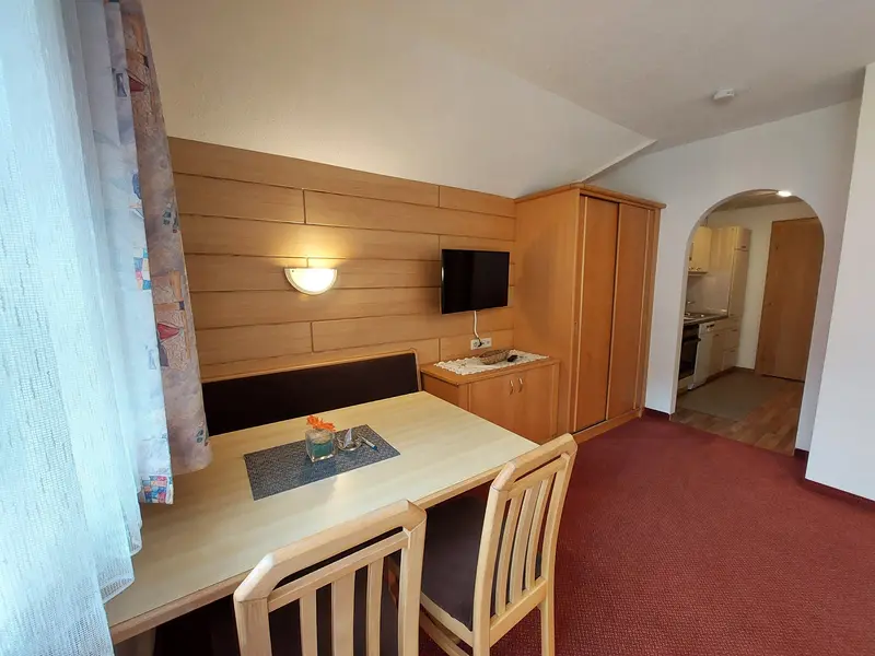 Apartment 4 