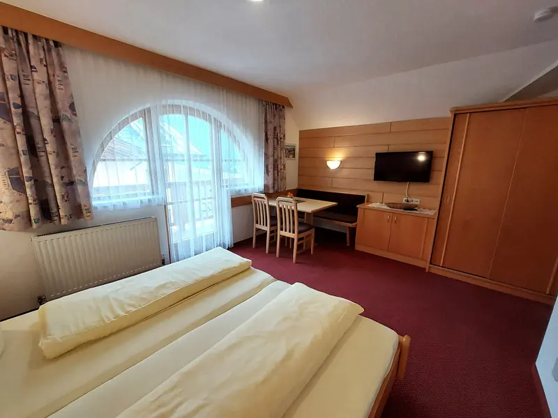 Apartment 4 